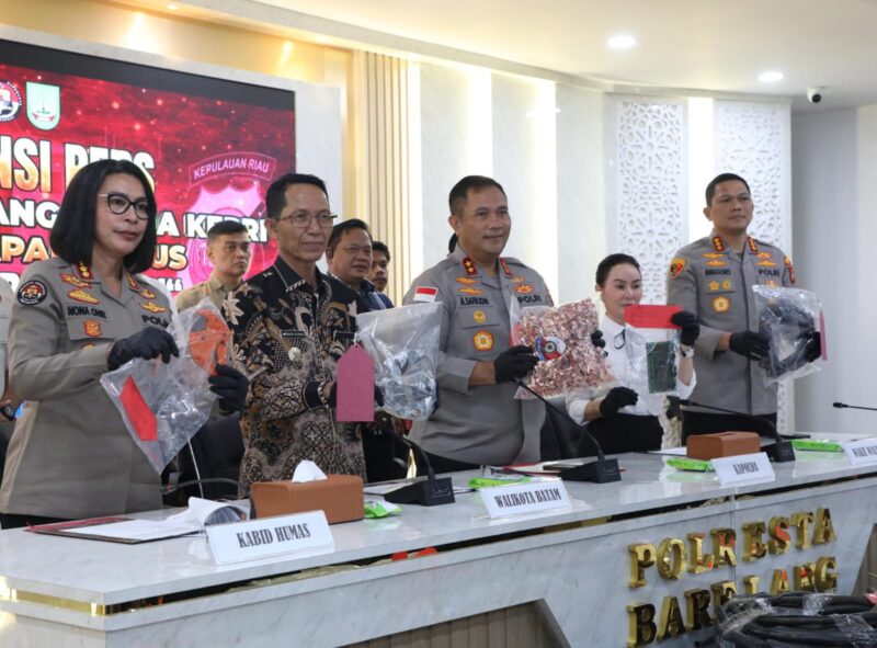 Konferensi pers di Polresta Barelang. Foto: INIKEPRI.COM/BP Batam