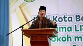 Wali Kota Batam Amsakar Achmad di Halalbihalal Sekupang. Foto: INIKEPRI.COM/Media Center Batam 