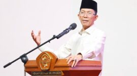 Wali Kota Batam Amsakar Achmad di Halalbihalal Lubukbaja. Foto: INIKEPRI.COM/Media Center Batam 