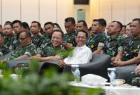 Kepala BP Batam, Amsakar Achmad, menjadi narasumber dalam Kuliah Kerja Pencarian Data Penelitian Pasis Seskoau Angkatan-64 Tahun 2026 di Balairungsari, Batam Centre, Rabu (15/4). Foto: INIKEPRI.COM/BP Batam 