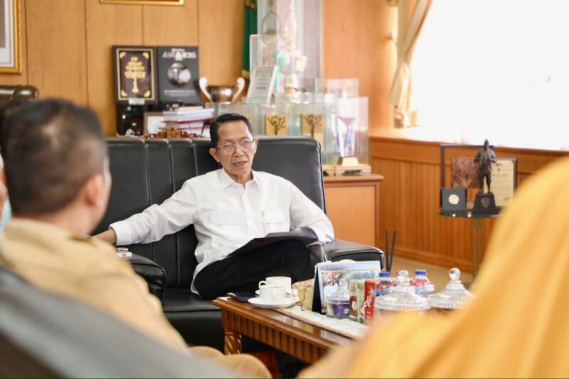 Wali Kota Batam, Amsakar Achmad, menerima audiensi Pansus DPRD Kota Batam di Kantor Wali Kota Batam. Foto: INIKEPRI.COM/Media Center Batam 