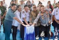 Wali Kota Batam, Amsakar Achmad, bersama Forkopimda Kepr ikut meresmikan Mako Bakamla Zona Barat, Tengah, dan Timur yang dipusatkan di Mako Bakamla Zona Barat di Jalan Trans Barelang Jembatan IV, Setokok. Foto: INIKEPRI.COM/Media Center Batam 