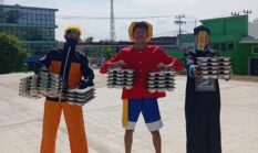 Bikin Siswa Antusias, ‘Naruto, One Piece dan Vampir’ Antar Makanan Bergizi ke MIN Tanjungpinang