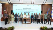 Momen penandatanganan perjanjian jual beli tenaga listrik di BP Batam. Foto: INIKEPRI.COM/BP Batam 