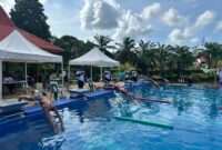 Atlet Akuatik Indonesia Kota Batam mengikuti seleksi jelang POPDA. Foto: INIKEPRI.COM