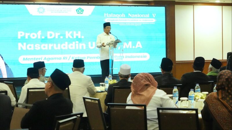 Menteri Agama Nasaruddin Umar saat membuka Halaqah Nasional V Pimpinan Pondok Pesantren se-Indonesia di Jakarta. Foto: Istimewa 