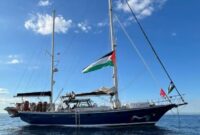 Salah satu kapal Global Sumud Flotilla yang hendak berlayar menuju Gaza, Palestina. Foto: People Health Movement