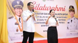 Silaturahmi Wali Kota Batam Amsakar Achmad dan Wakil Wali Kota Batam Li Claudia Chandra di Bengkong. Foto: INIKEPRI.COM