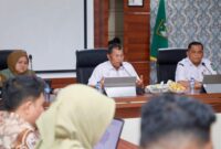 Sekretaris Daerah Kota Batam Firmansyah memimpin rapat sosialisasi penyusunan RPBD. Foto: INIKEPRI.COM/Media Center Batam 