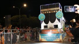 Pawai takbir Idul Adha di Batam. Foto: INIKEPRI.COM