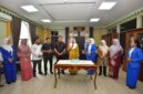 Bupati Natuna Cen Sui Lan saat menerima kunjungan Ikatan Guru Taman Kanak-Kanak Indonesia Persatuan Guru Republik Indonesia (IGTKI-PGRI) Kabupaten Natuna dalam rangka peringatan HUT IGTKI-PGRI ke-76. Foto: INIKEPRI.COM/NatunaKab 