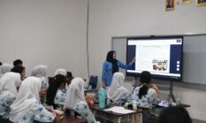 Pemerintah Jamin Status dan Kesejahteraan Guru Non-ASN, Penataan Dilakukan Bertahap