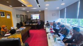 Rapat Persiapan Seleksi Calon Pimpinan BAZNAS Provinsi Kepulauan Riau yang digelar di Graha Kepulauan Riau. Foto: INIKEPRI.COM