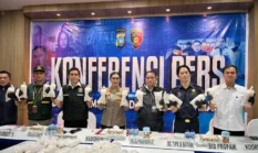 Polda Kepri Gagalkan Penyelundupan 122 Ribu Benih Lobster di Batam, Kerugian Negara Ditaksir Rp10 Miliar
