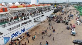 Kapal Kelud saat berlabuh di Pelabuhan Batam. Foto: INIKEPRI.COM