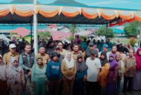 Bupati Natuna Cen Sui Lan melanjutkan kunjungan kerjanya ke Kecamatan Pulau Tiga Barat. Foto: INIKEPRI.COM
