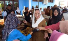 Pasar Murah Dibuka Cen Sui Lan, Warga Kelarik Berbondong-bondong Belanja Kebutuhan Pokok