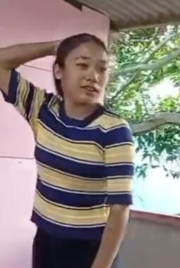 Bikin Geram! Remaja Putri Dibully di Belakangpadang, Jilbab Ditarik hingga Kepala Dipukul, Perekam Malah Tertawa, Warga Desak Polisi Bertindak