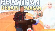 Pelatihan Desain Kemasan bagi pelaku IKM yang dibuka langsung oleh Sekretaris Daerah Kota Batam, Firmansyah, di Kantor Wali Kota Batam. Foto: INIKEPRI.COM/Media Center Batam