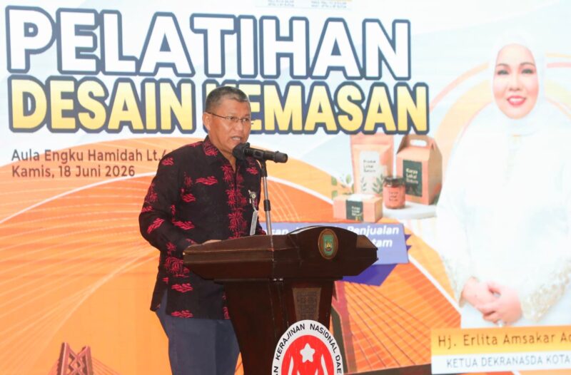 Pelatihan Desain Kemasan bagi pelaku IKM yang dibuka langsung oleh Sekretaris Daerah Kota Batam, Firmansyah, di Kantor Wali Kota Batam. Foto: INIKEPRI.COM/Media Center Batam