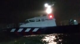Kapal milik Police Marine Singapura. Foto: Tangkapan Layar akun TikTok @azkaaladric26