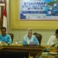 penyelenggaraan High Level Meeting (HLM) Tim Percepatan dan Perluasan Digitalisasi Daerah (TP2DD) Tahun 2026, yang dipimpin langsung oleh Bupati Natuna di Ruang Rapat Lantai II Kantor Bupati. Foto: INIKEPRI.COM