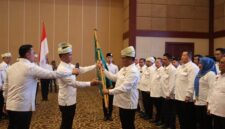 Ketua Umum KADIN Anindya Novyan Bakrie mengukuhkan Dewan Pengurus Kamar Dagang dan Industri (KADIN) Provinsi Kepulauan Riau Masa Bakti 2026–2031 di di Aula Wan Seri Beni, Dompak, Tanjungpinang, Seasa (16/6/2026). Dewan Pengurus KADIN Kepri 2026-2031 dipimpin Ir Mustava. Foto: KepriProv