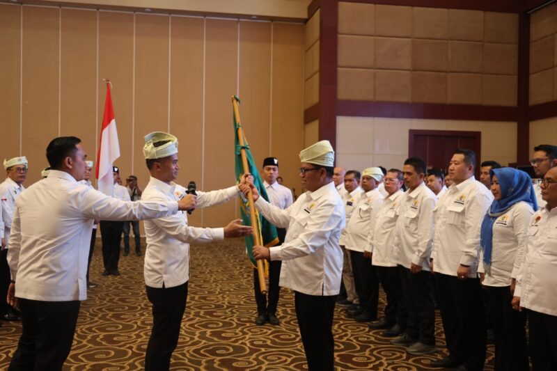 Ketua Umum KADIN Anindya Novyan Bakrie mengukuhkan Dewan Pengurus Kamar Dagang dan Industri (KADIN) Provinsi Kepulauan Riau Masa Bakti 2026–2031 di di Aula Wan Seri Beni, Dompak, Tanjungpinang, Seasa (16/6/2026). Dewan Pengurus KADIN Kepri 2026-2031 dipimpin Ir Mustava. Foto: KepriProv