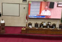 Wali Kota Batam Amsakar Achmad di DPRD Kota Batam. Foto: Istimewa 