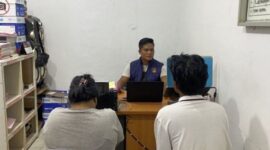 Tersangka penganiayaan anak di Batam. Foto: ANTARA
