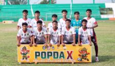Tim Sepakbola Tanjungpinang menang di laga perdana POPDA Kepri 2026. Foto: INIKEPRI.COM