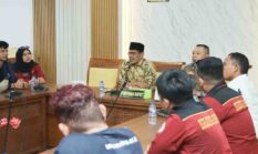 Ketua DPRD Batam Terima Aspirasi Mahasiswa UNRIKA, Janji Tindak Lanjuti Persoalan Air hingga Sampah
