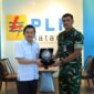 Komandan Lanud Hang Nadim, Letkol Pnb Indra Alexander Yosef Lessy, M.M.D.S., melakukan kunjungan kehormatan (courtesy call) ke Direktur Utama PLN Batam, Kwin Fo, Selasa (7/7/2026) di Kantor PLN Batam, Batam Center, Kota Batam. Foto: INIKEPRI.COM/Istimewa 