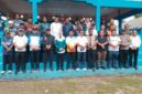 Bupati Natuna, Cen Sui Lan, secara resmi membuka Turnamen Antar Desa dalam rangka Hari Ulang Tahun (HUT) ke-108 Desa Kelanga di Lapangan Sepak Bola Desa Kelanga, Kecamatan Bunguran Timur Laut. Foto: MANDALAPOS