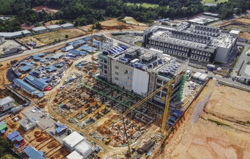 Foto udara pembangunan pusat data (data center) di Kawasan Ekonomi Khusus (KEK) Nongsa Digital Park, Batam, Kepulauan Riau, Selasa (16/6/2026). ANTARA FOTO/Teguh Prihatna/YU