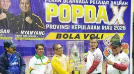 Kota Tanjungpinang menorehkan sejarah baru dalam dunia olahraga pelajar dengan berhasil meraih Juara Umum Pekan Olahraga Pelajar Daerah (POPDA) X Provinsi Kepulauan Riau Tahun 2026 yang diselenggarakan di Kabupaten Karimun. Foto: INIKEPRI.COM/TanjungpinangKota 