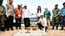 Ground Breaking SMKN 13 Batam. Foto: INIKEPRI.COM/BP Batam 