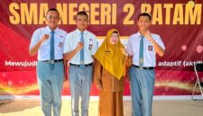 Siswa SMA N 2 Batam menjad paskibraka tingkat provinsi dan kota. Foto: Humas SMA Negeri 2 Batam