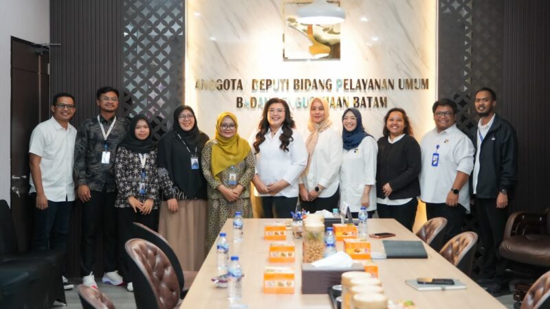 Badan Pengusahaan (BP) Batam melalui Anggota/Deputi Bidang Pelayanan Umum, Ariastuty Sirait menerima audiensi Kepala Kantor Bahasa Provinsi Kepulauan Riau, Titik Wijanarti beserta jajaran. Foto: INIKEPRI.COM/BP Batam