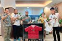 Wakil Kepala BP Batam, Li Claudia Chandra saat menerima jajaran pengurus Batam Premier FC di Batam Centre. Foto:INIKEPRI.COM/BP Batam