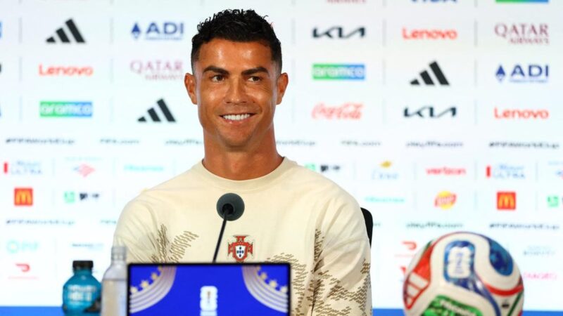 Cristiano Ronaldo dalam konferensi pers jelang laga Portugal VS Spanyol. Foto: Istimewa
