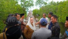 Bupati Natuna Cen Sui Lan melaksanakan kunjungan kerja ke Kecamatan Bunguran Barat. Foto: INIKEPRI.COM/NatunaKab