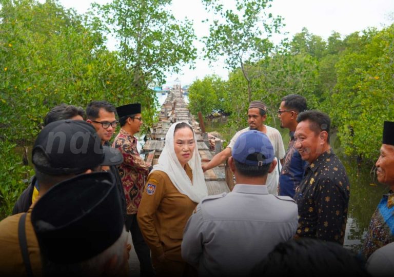Bupati Natuna Cen Sui Lan melaksanakan kunjungan kerja ke Kecamatan Bunguran Barat. Foto: INIKEPRI.COM/NatunaKab