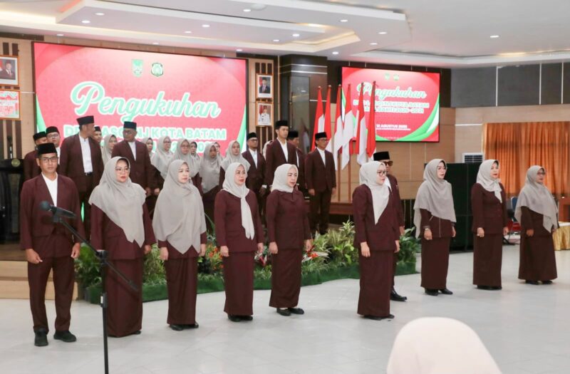 Ketua Tim Penggerak Pemberdayaan dan Kesejahteran Keluarga (TP-PKK) Batam, Erlita Amsakar, mengemban amanah baru sebagai Ketua Dewan Pimpinan Daerah (DPD) Lembaga Seni dan Qasidah Indonesia Nahdlatul Jam’iyah (LASQI-NJ) Kota Batam masa bakti 2026-2031. Foto: INIKEPRI.COM/Media Center Batam