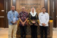 Bupati Natuna Cen Sui Lan melalui kunjungan kerja ke Sekretariat Kementerian Pemuda dan Olahraga (Kemenpora) RI di Jakarta. Foto: Istimewa