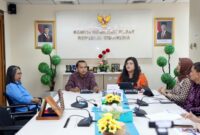 Anggota/Deputi Bidang Pelayanan Umum BP Batam, Ariastuty Sirait, bersama jajaran Direktorat Diseminasi Informasi dan Hubungan Antar Lembaga (DIHAL) melakukan kunjungan kerja ke Komisi Informasi Pusat (KIP) Republik Indonesia. Foto: BP Batam 