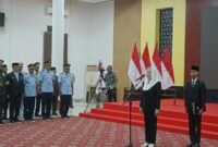 Sebanyak 33 anggota Pasukan Pengibar Bendera Pusaka (Paskibraka) Kabupaten Natuna Tahun 2026 resmi dikukuhkan oleh Bupati Natuna Cen Sui Lan. Foto: INIKEPRI.COM