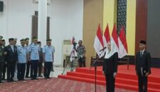 Sebanyak 33 anggota Pasukan Pengibar Bendera Pusaka (Paskibraka) Kabupaten Natuna Tahun 2026 resmi dikukuhkan oleh Bupati Natuna Cen Sui Lan. Foto: INIKEPRI.COM
