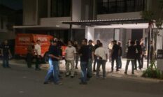 Pengembangan Kasus Judi, Bareskrim Geledah Rumah Akau Hollywood di Garden Avenue – Bengkong