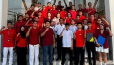 MaxOne Hotel Batam menggelar upacara bendera HUT RI ke-81. Foto: INIKEPRI.COM